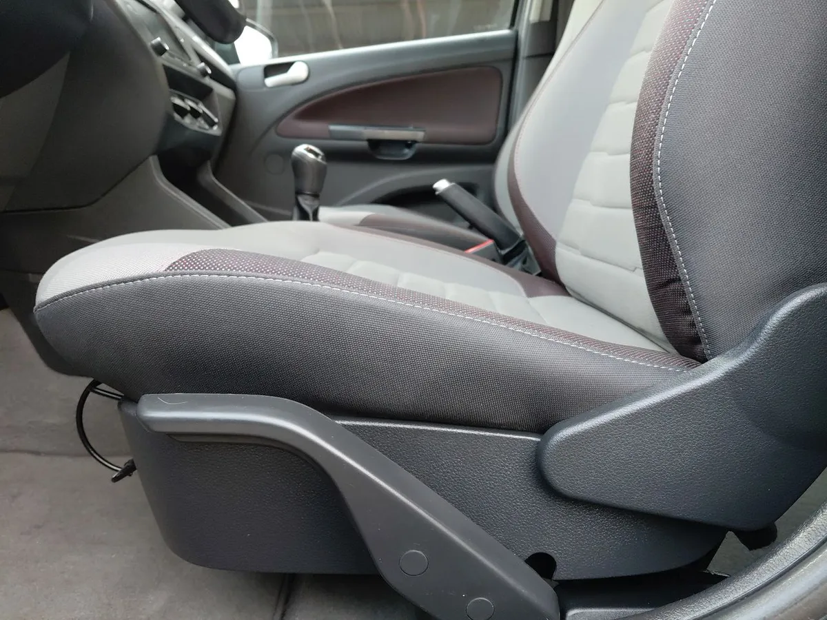 Volkswagen Voyage Nuevo 1.6 Highline Mt 4p año 2021