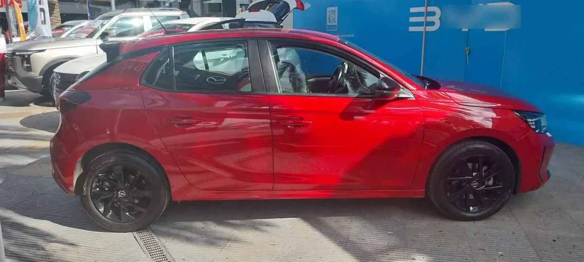 Opel Corsa 1.2t Edition 100hp 4x2 At8 5p año 2024