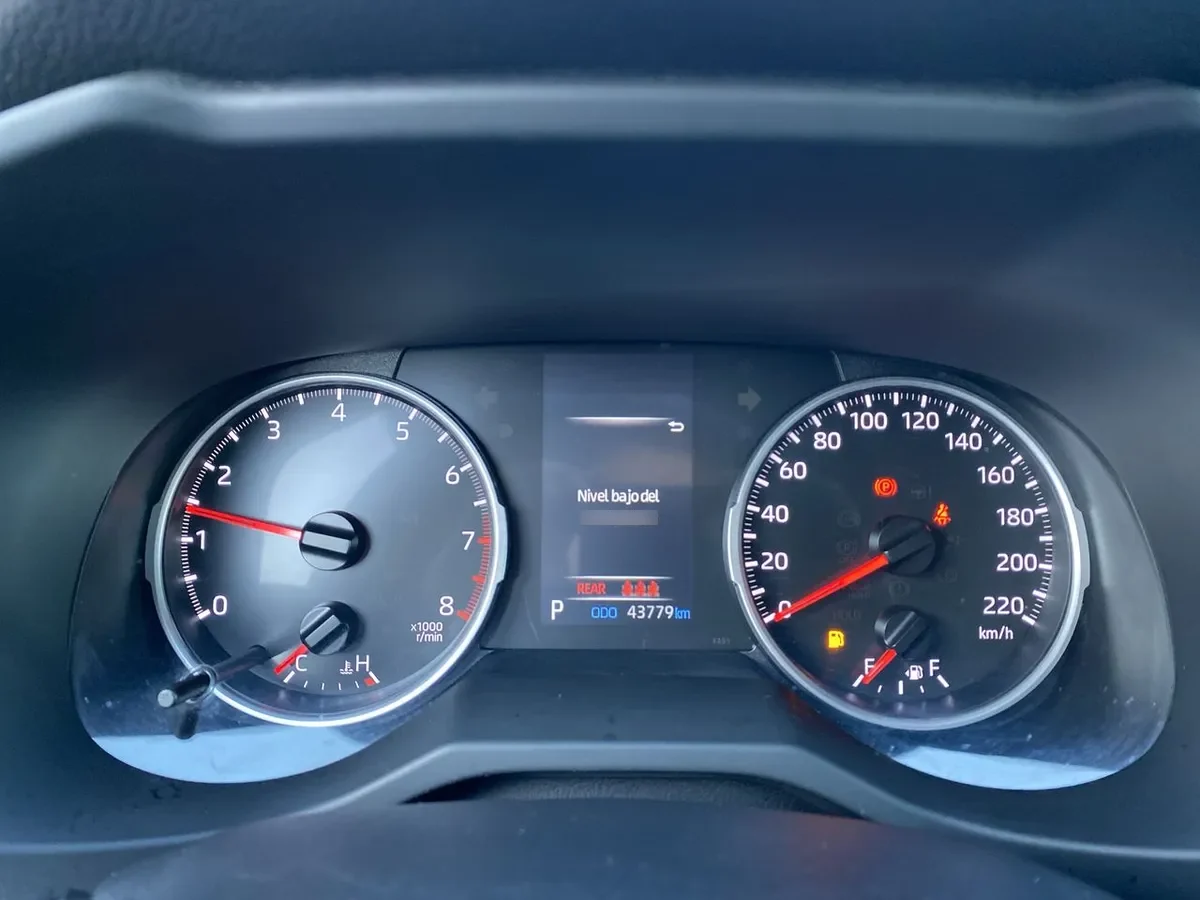 Toyota Rav 4 2.0 Le 4x2 Cvt At 5p año 2022