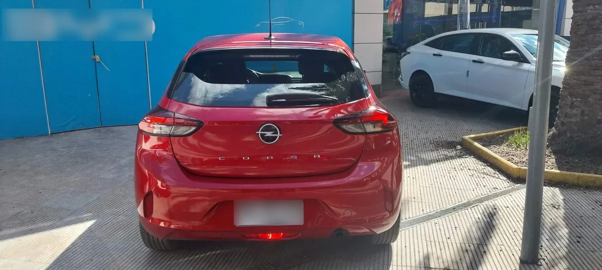Opel Corsa 1.2t Edition 100hp 4x2 At8 5p año 2024