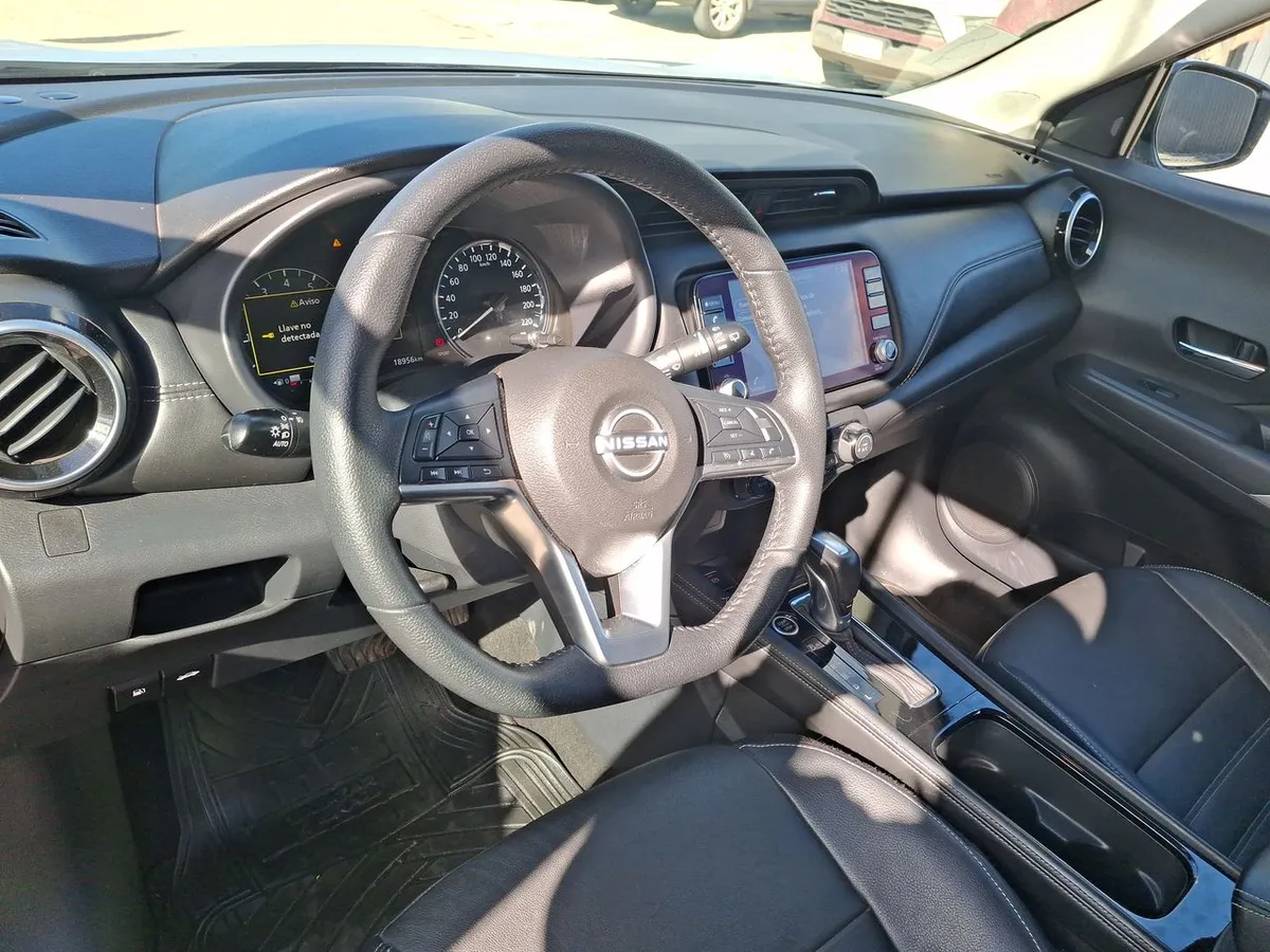 Nissan Kicks 1.6 Exclusive Cvt At 5p año 2024