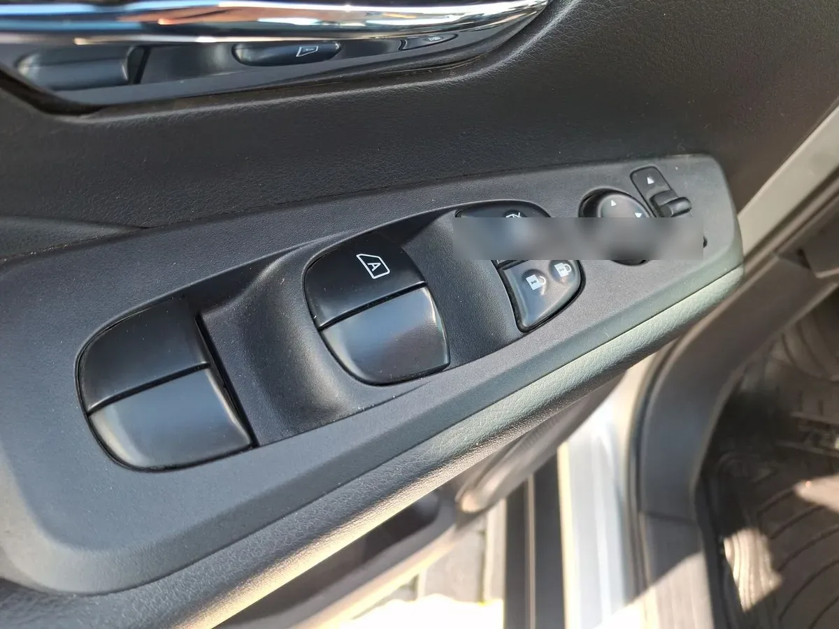 Nissan Kicks 1.6 Exclusive Cvt At 5p año 2024