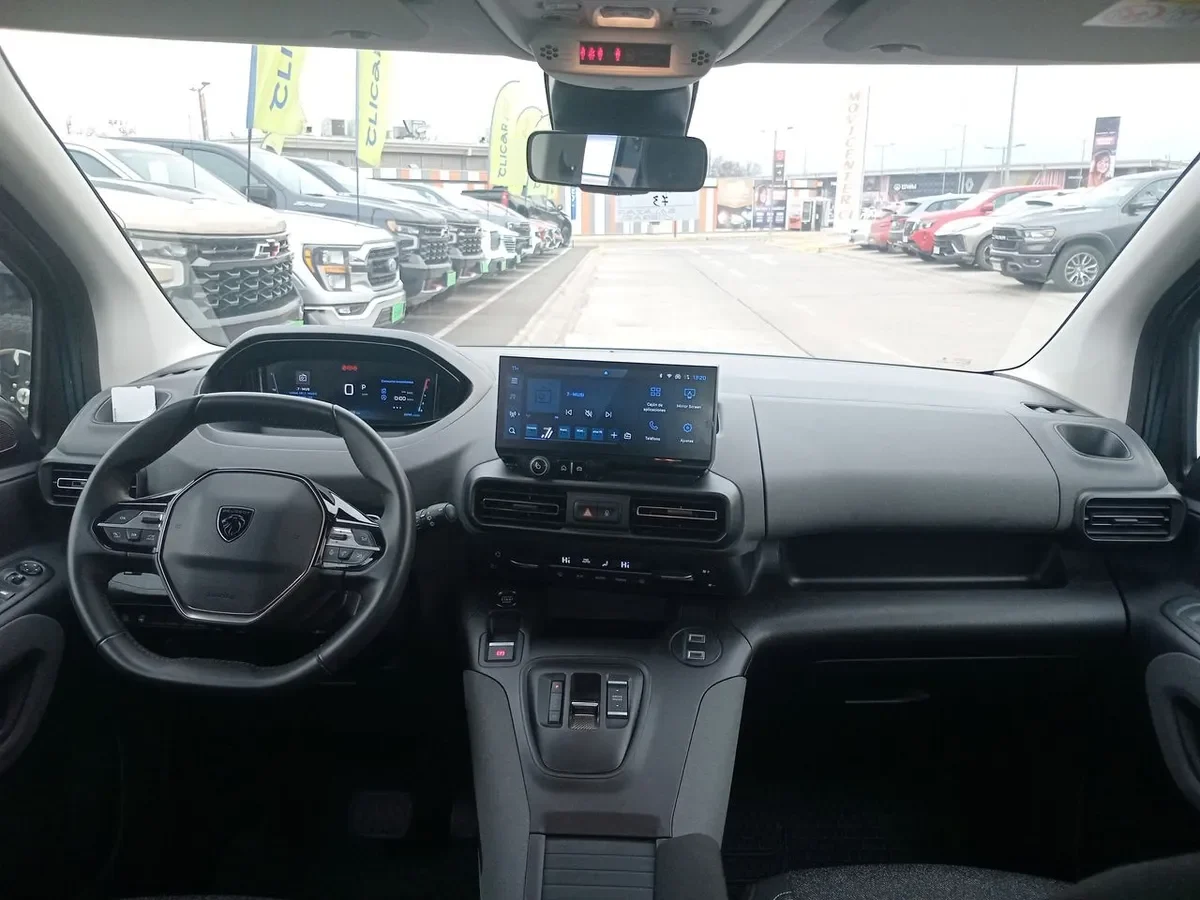 Peugeot Rifter 1.5 Allure Bluehdi Diesel 130hp 4x2 Eat8 5p año 2025