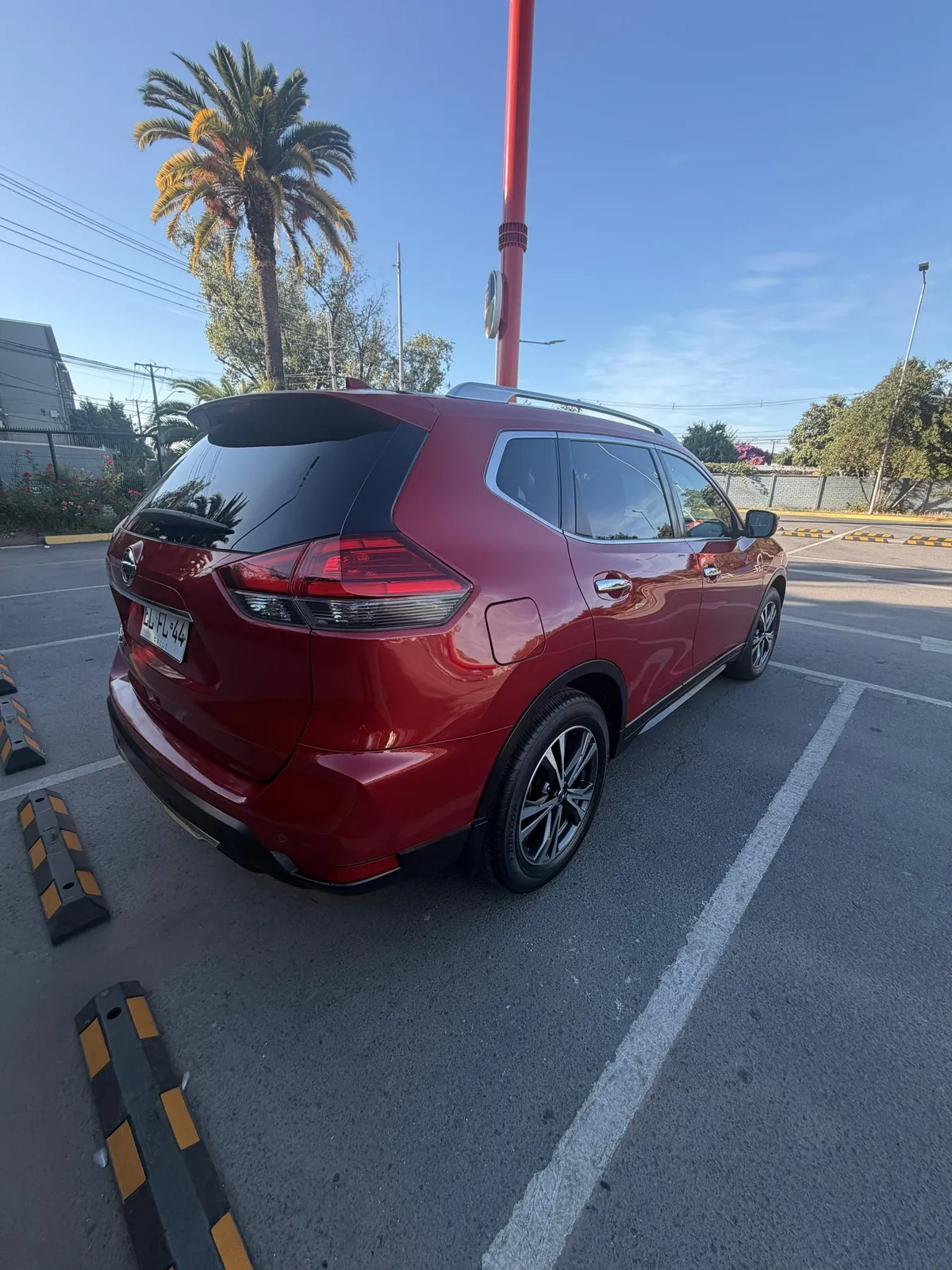 NISSAN X-TRAIL 2.5 Sense Cvt 2f At 4x4 año 2019