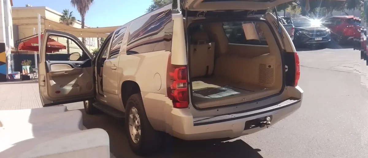 CHEVROLET SUBURBAN 5.3 Su Dvd At 4x4 año 2007