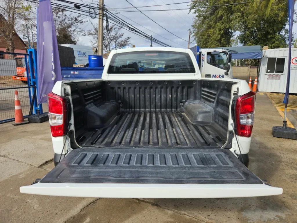 Ssangyong Grand Musso Gran Musso 2.2 4x2 Mt Full -Ql610 año 2023
