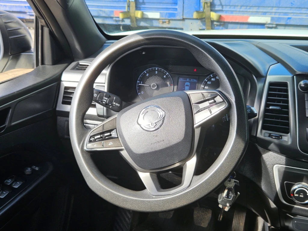 Ssangyong Grand Musso Gran Musso 2.2 4x2 Mt Full -Ql610 año 2023