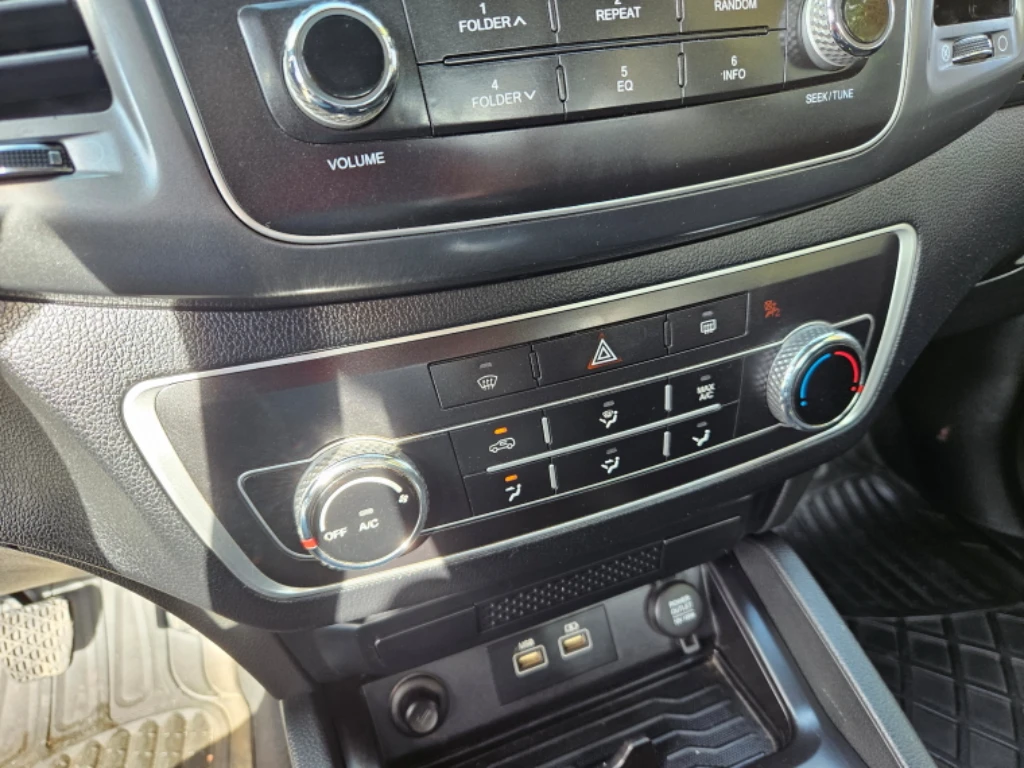 Ssangyong Grand Musso Gran Musso 2.2 4x2 Mt Full -Ql610 año 2023