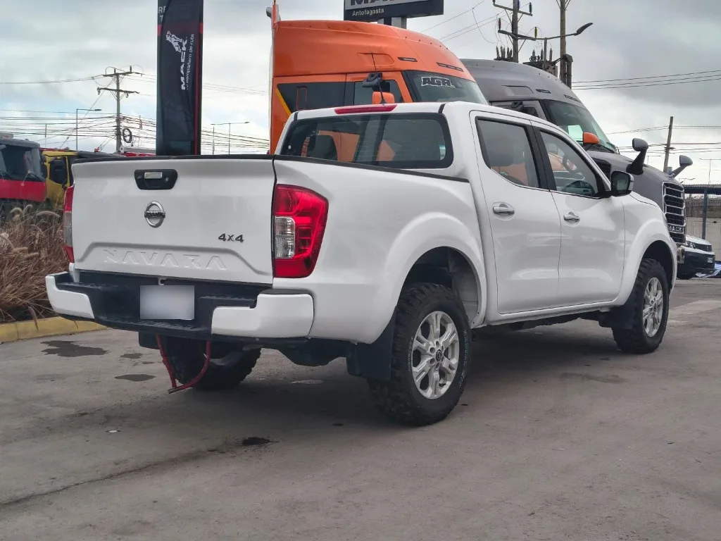 Nissan Navara Dc 4x4 2.3tdi Xe año 2023