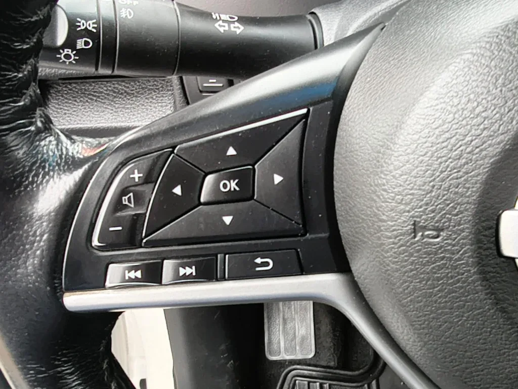 Nissan Navara Dc 4x4 2.3tdi Xe año 2023