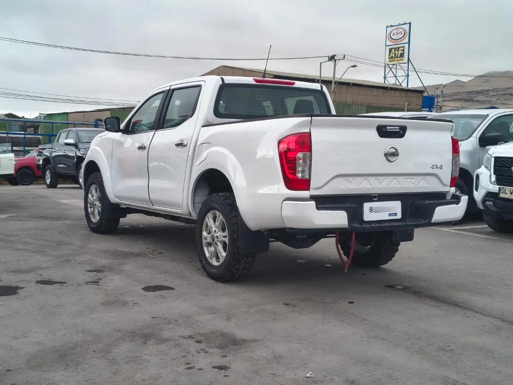 Nissan Navara Dc 4x4 2.3tdi Xe año 2023