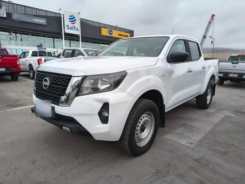 Nissan Navara Dc 4x2 2.3tdi Se año 2023