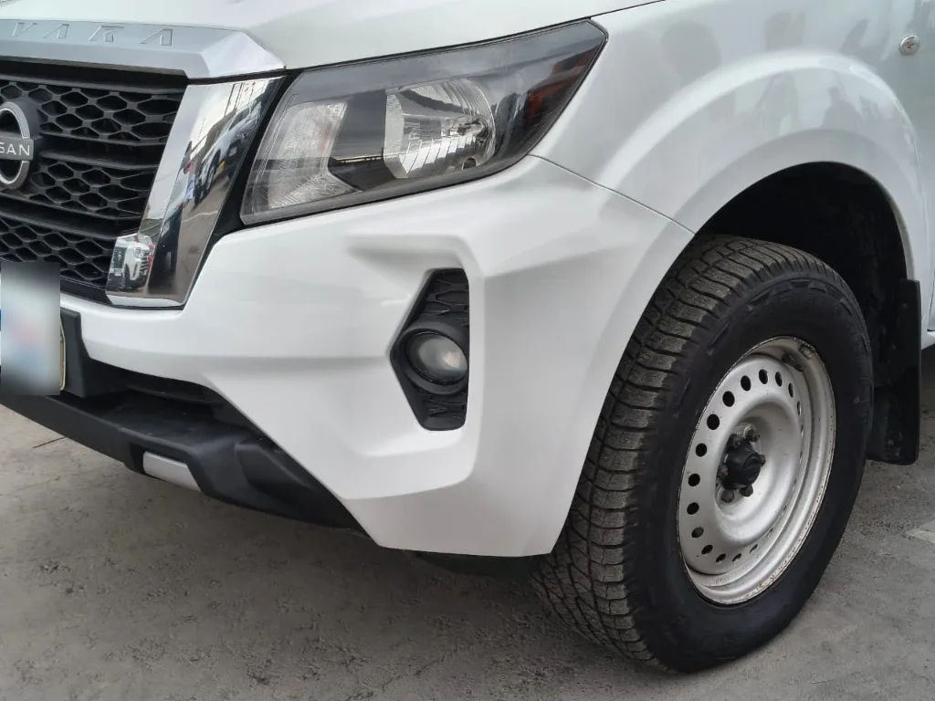 Nissan Navara Dc 4x2 2.3tdi Se año 2023
