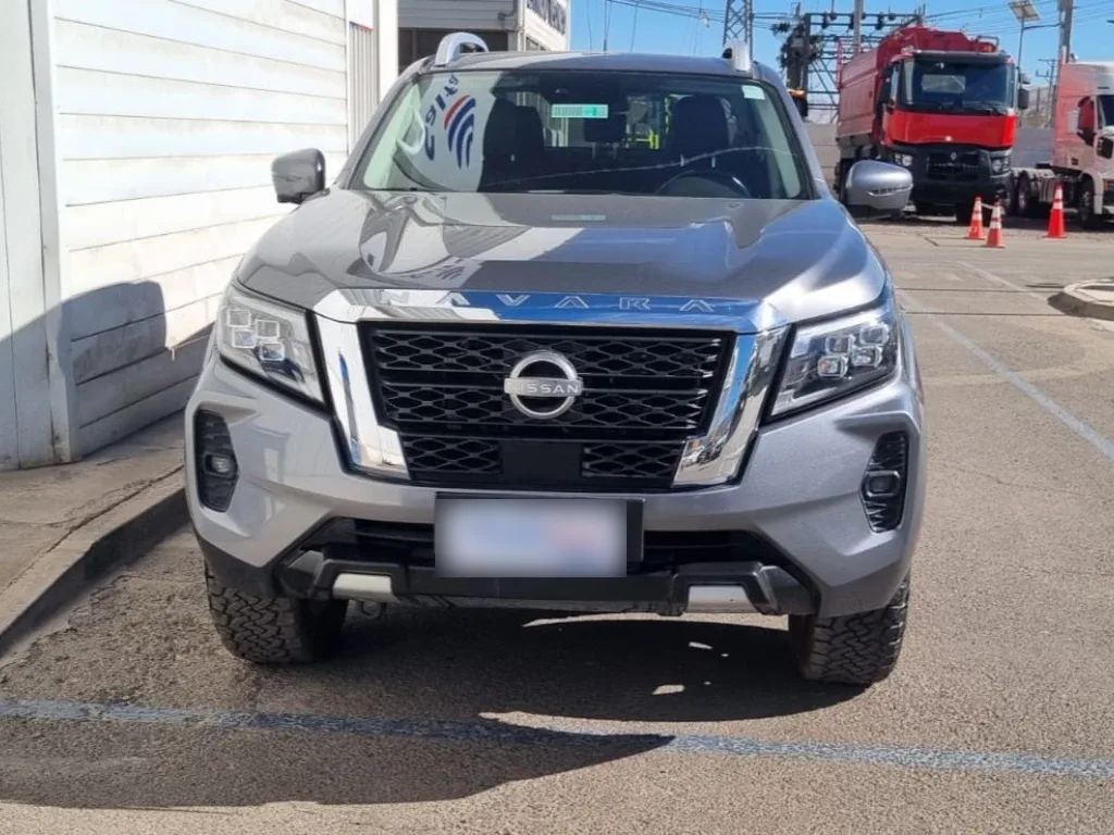 Nissan Navara Dc 4x4 2.3tdi Le año 2023
