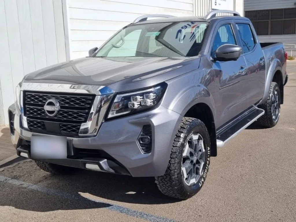 Nissan Navara Dc 4x4 2.3tdi Le año 2023