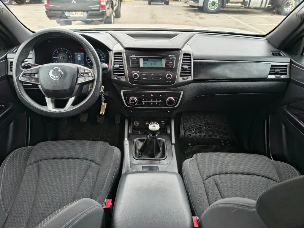 Ssangyong Grand Musso 2.2 4x2 Mt Full-Ql612 año 2023