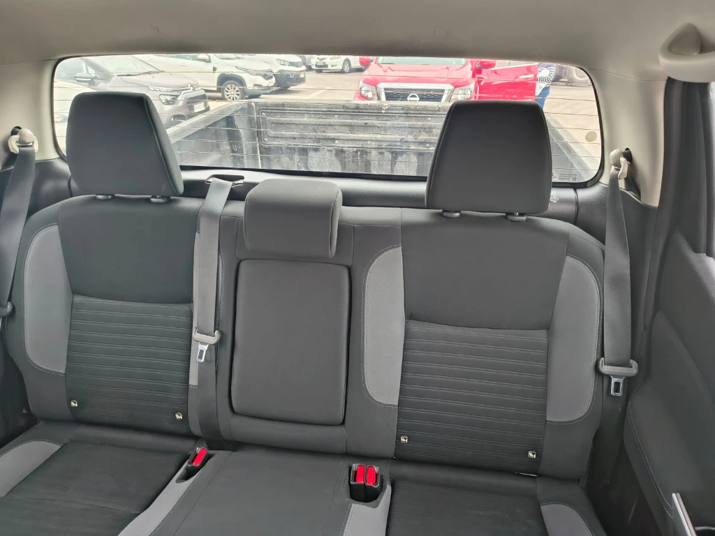 Nissan Navara Dc 4x4 2.3tdi Xe año 2023