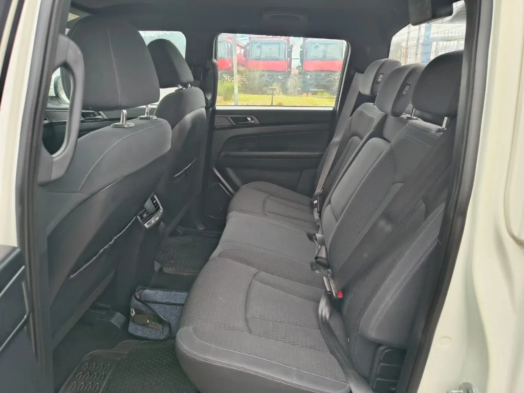 Ssangyong Grand Musso 2.2 4x2 Mt Full-Ql612 año 2023
