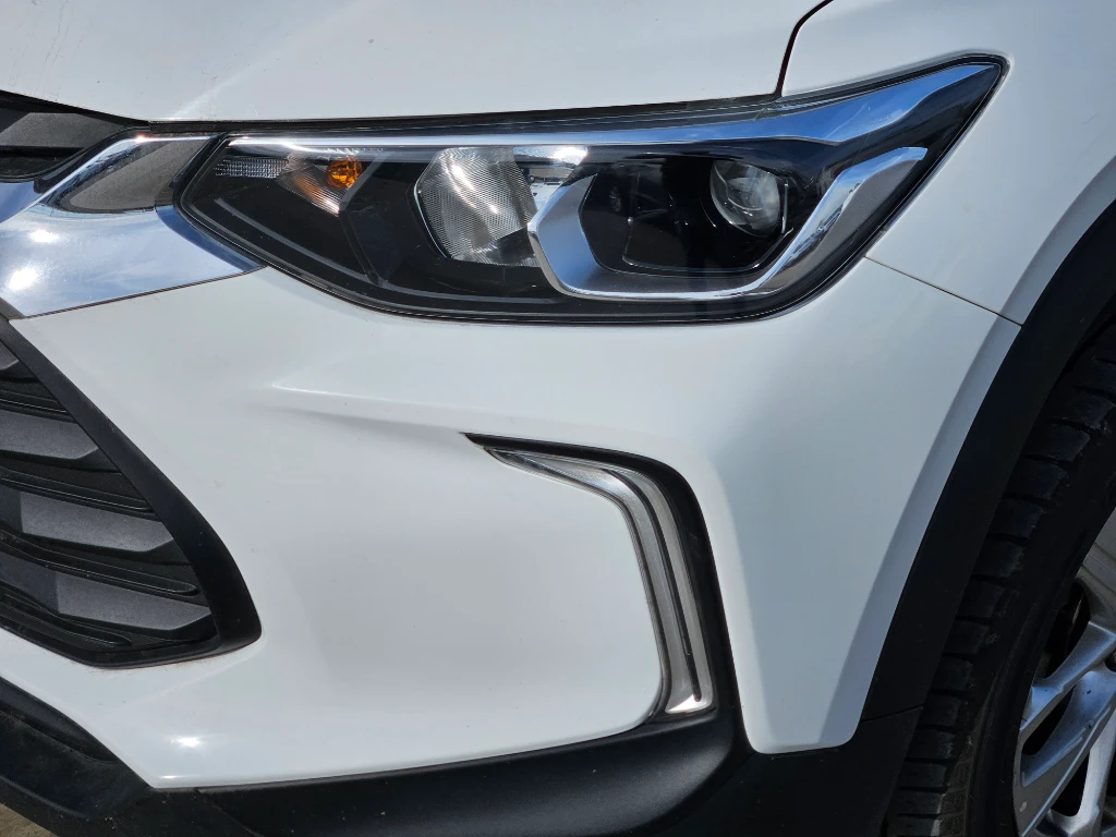 Chevrolet Tracker 1.2t Ltz R 4x2 At 5p año 2025