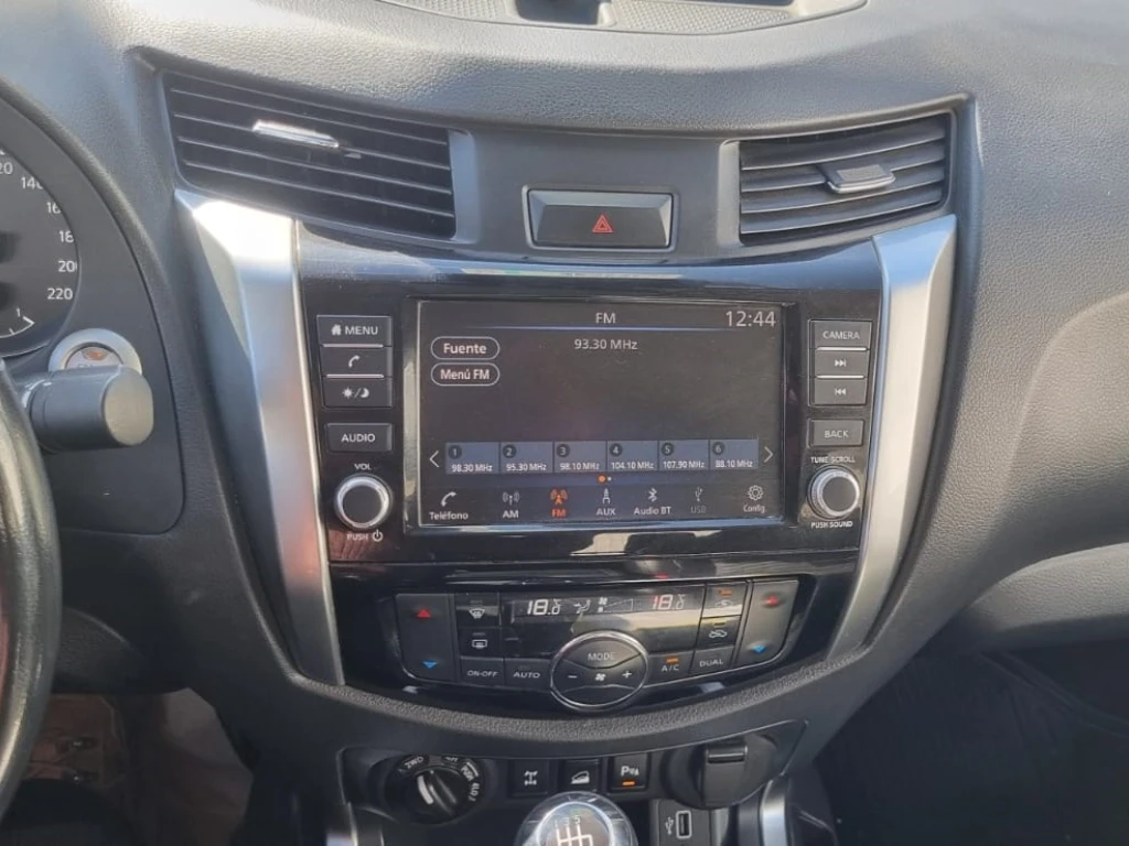 Nissan Navara Dc 4x4 2.3tdi Le año 2023