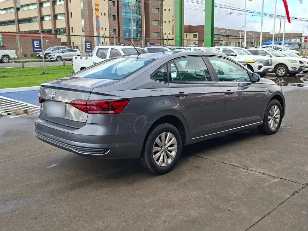 Volkswagen Virtus 1.6l Mt Comfortline año 2023