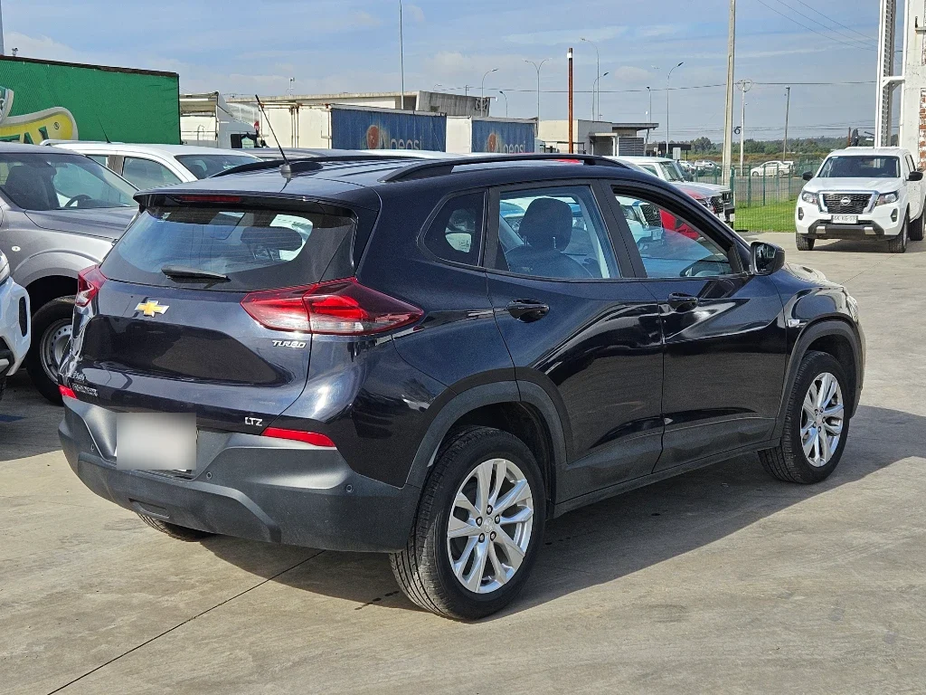 Chevrolet Tracker 1.2t Ltz R 4x2 At 5p año 2025