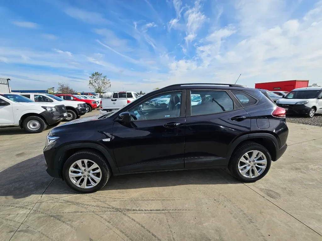 Chevrolet Tracker 1.2t Ltz R 4x2 At 5p año 2025