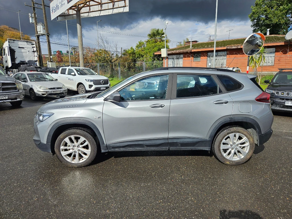 Chevrolet Tracker 1.2t Ltz R 4x2 At 5p año 2025