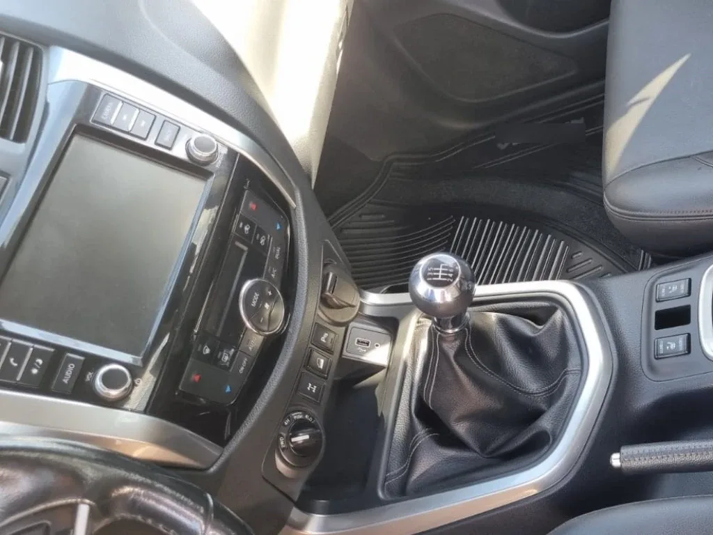 Nissan Navara Dc 4x4 2.3tdi Le año 2023