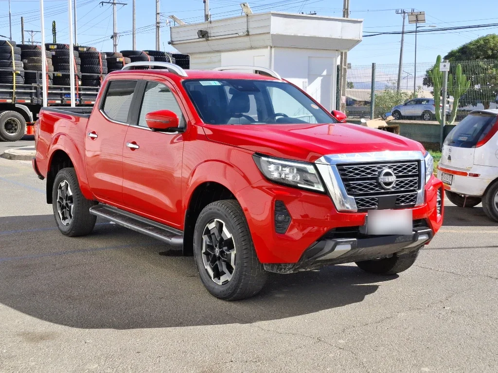 Nissan Navara Dc 4x4 2.3tdi Le año 2023