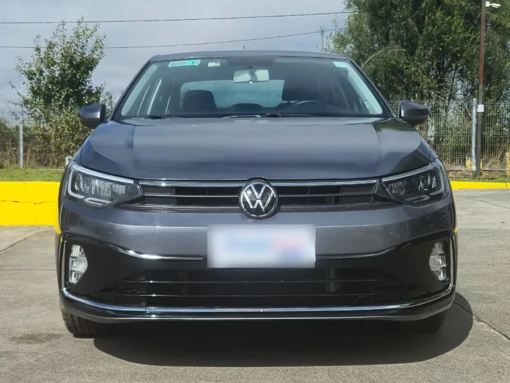 Volkswagen Virtus Confortline Tsi 1.0 Aut año 2024