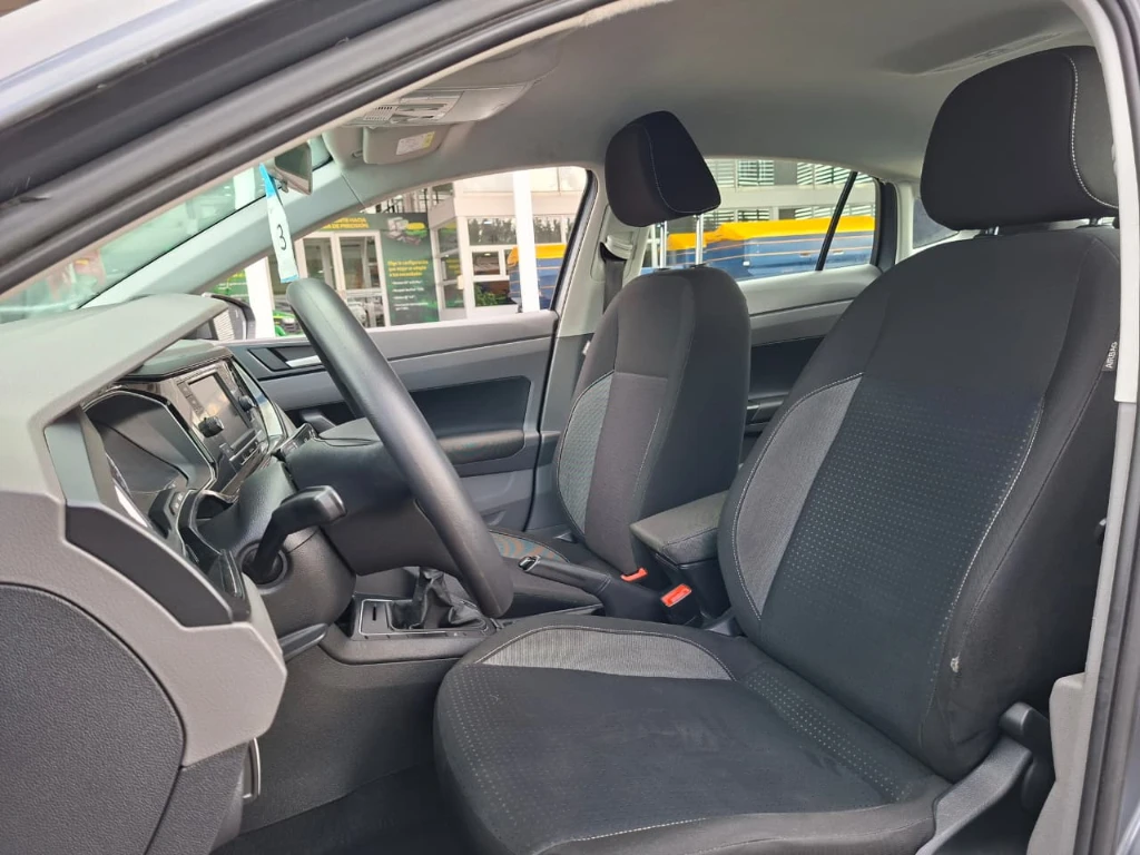 Volkswagen Virtus 1.6l Mt Comfortline año 2023