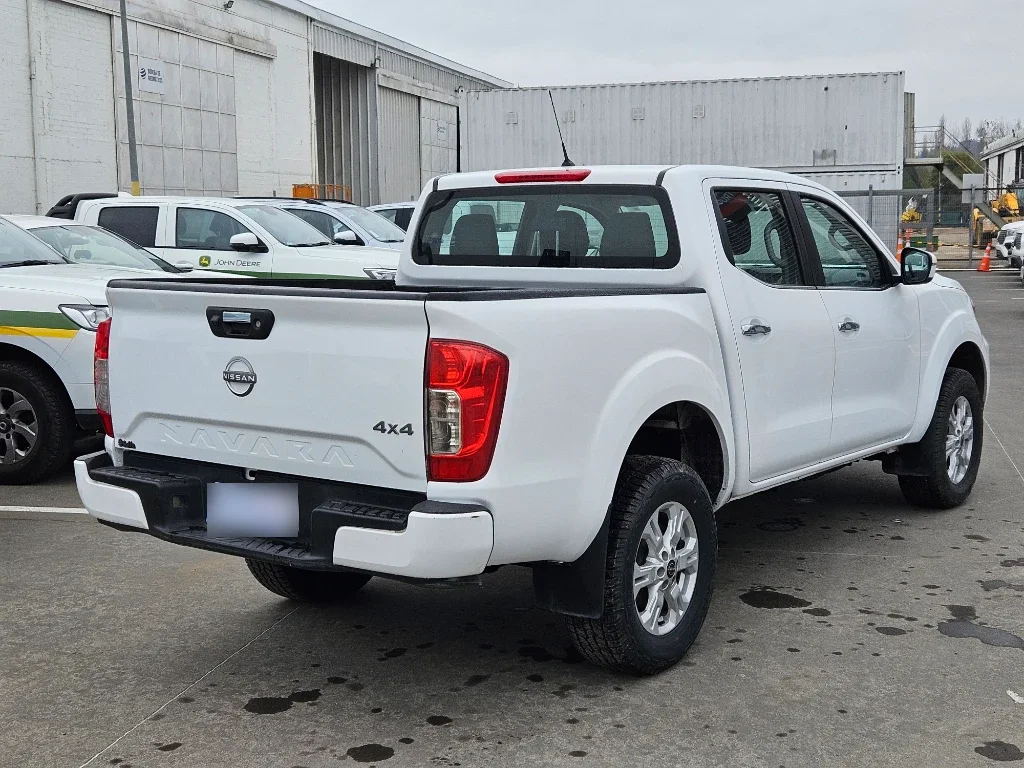 Nissan Navara Navara Dc 4x4 2.3tdi Xe año 2023