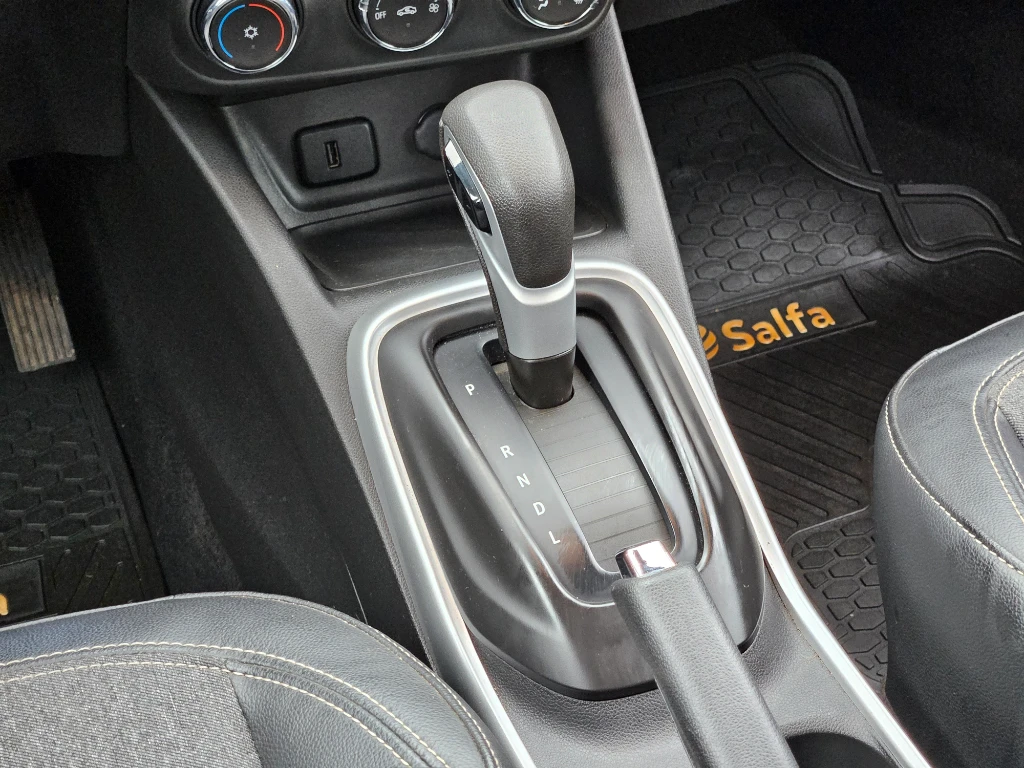 Chevrolet Tracker 1.2t Lt Turbo año 2025