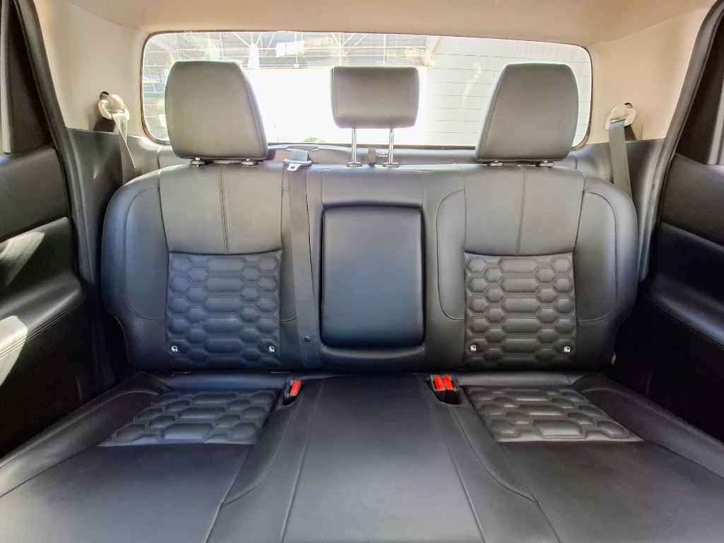 Nissan Navara Dc 4x4 2.3tdi Le año 2023