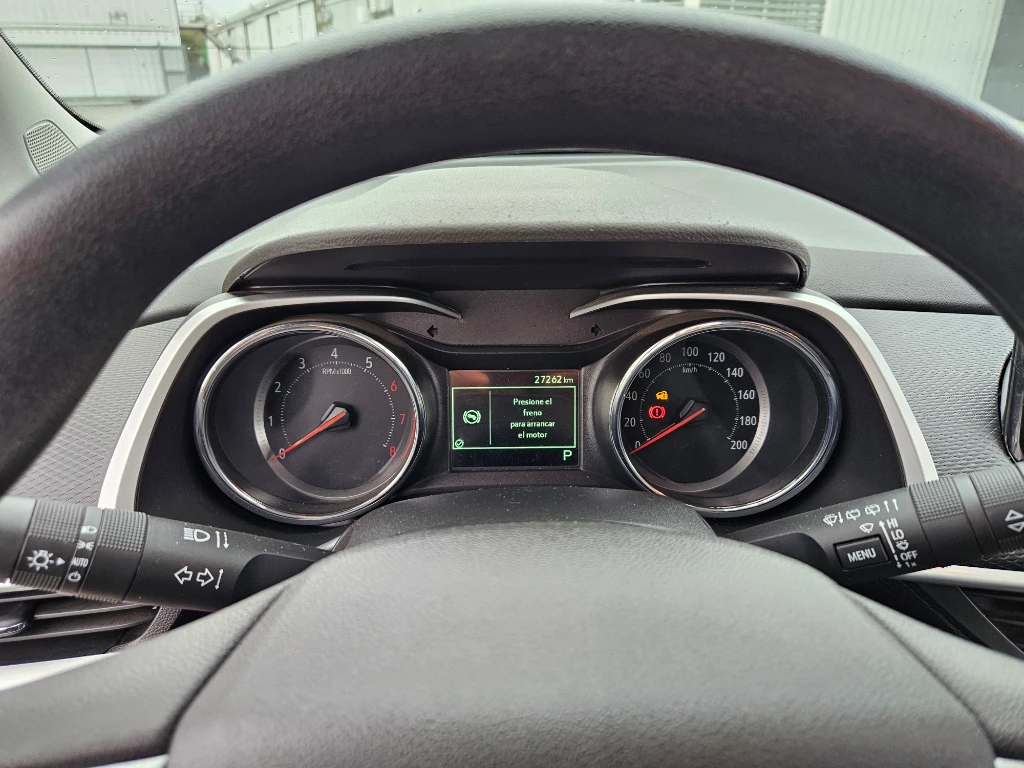 Chevrolet Tracker 1.2t Lt Turbo año 2025