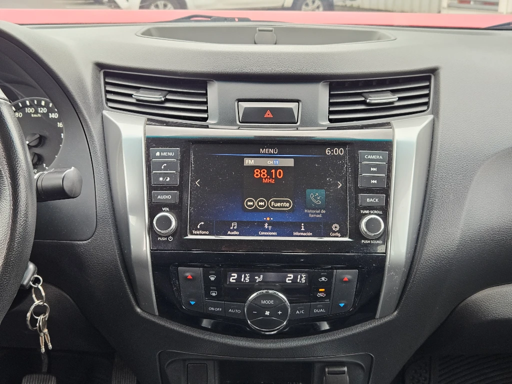Nissan Navara Navara Dc 4x2 2.3tdi Xe año 2023
