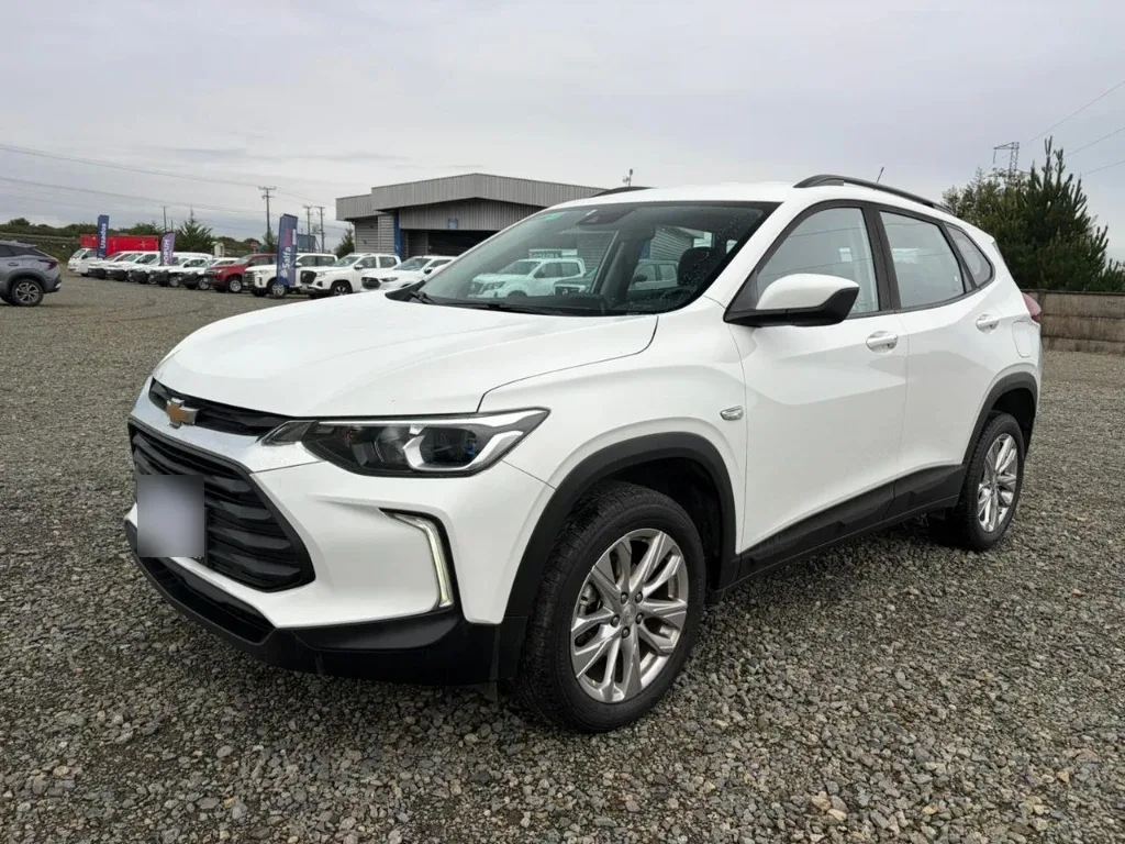 Chevrolet Tracker 1.2t Ltz R 4x2 At 5p año 2025
