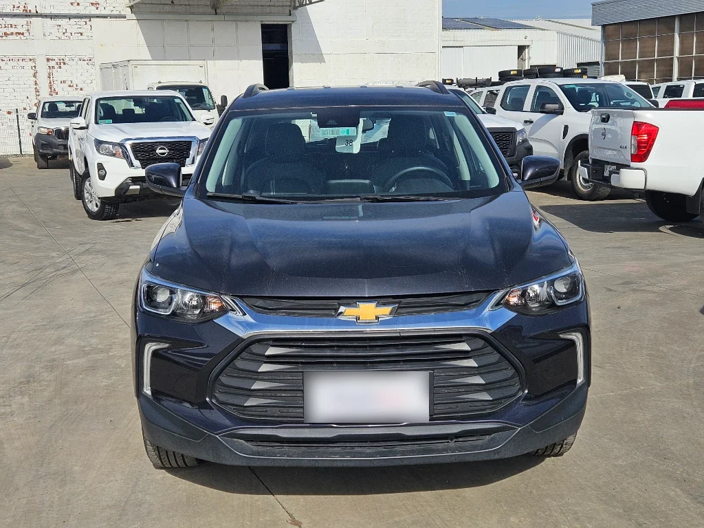 Chevrolet Tracker 1.2t Ltz R 4x2 At 5p año 2025