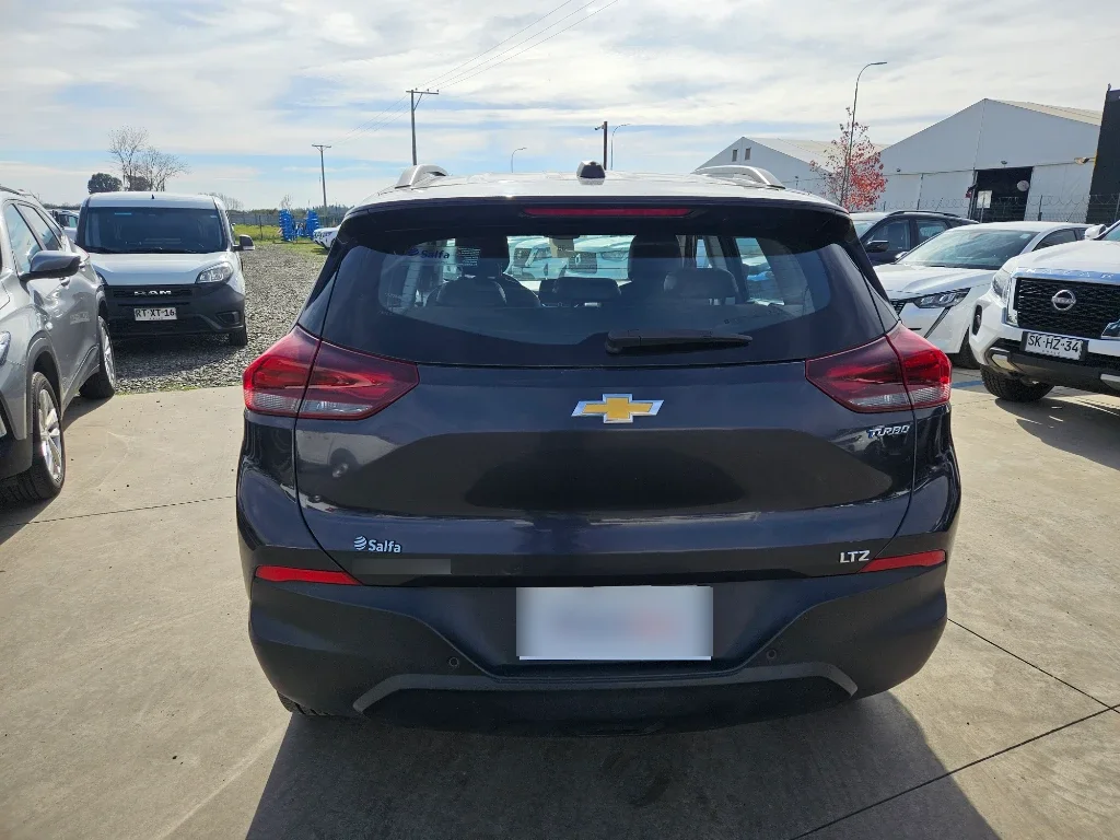 Chevrolet Tracker 1.2t Ltz R 4x2 At 5p año 2025
