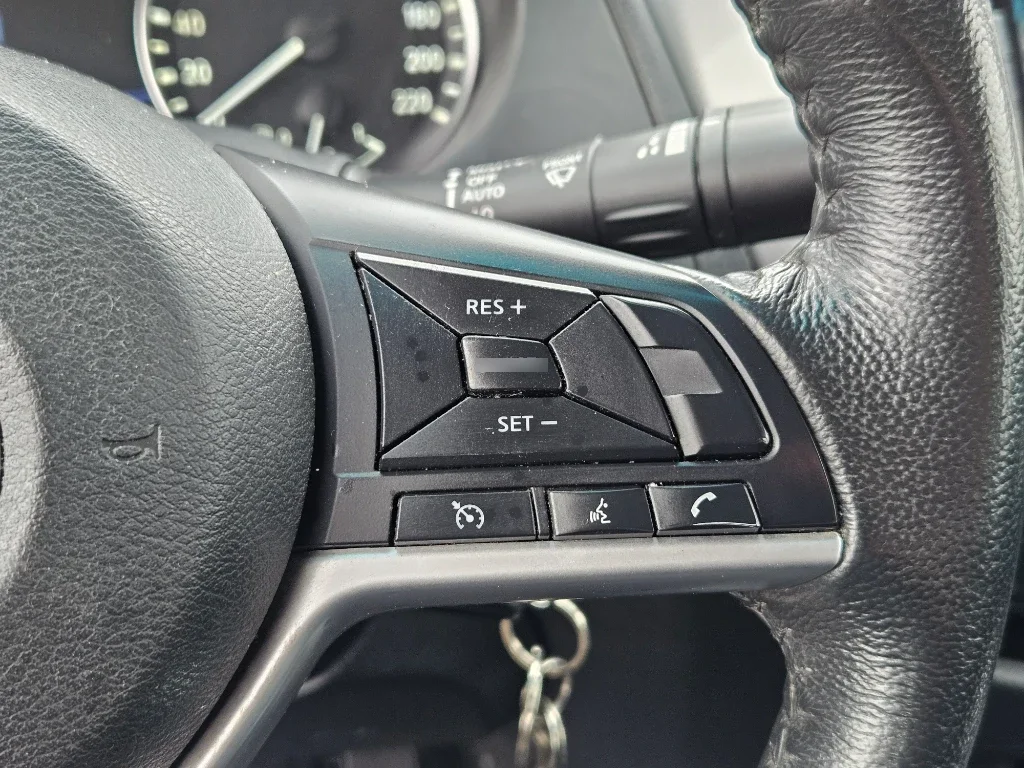 Nissan Navara Navara Dc 4x2 2.3tdi Xe año 2023