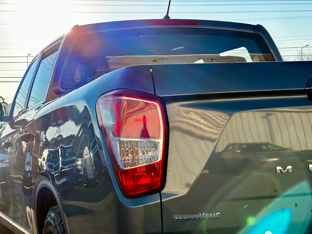 Ssangyong Grand Musso Grand Musso 2.2 4x2 Mt Full-Ql612 año 2023