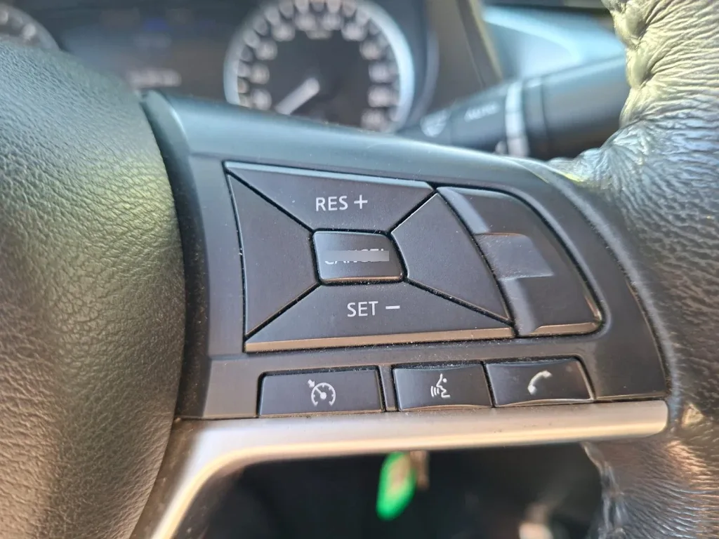 Nissan Navara Dc 4x2 2.3tdi Xe año 2023
