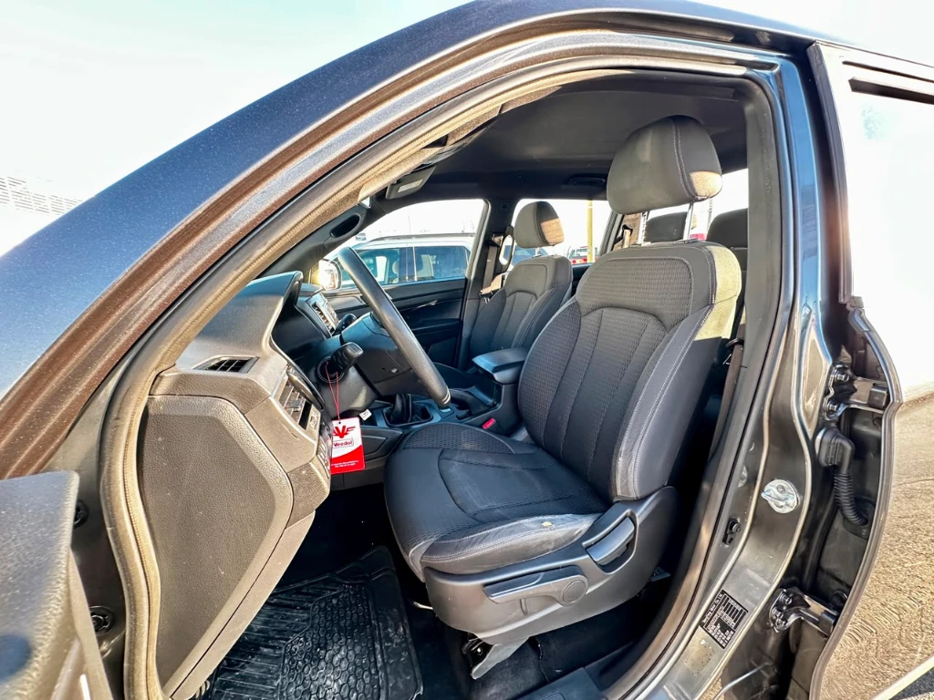 Ssangyong Grand Musso Grand Musso 2.2 4x2 Mt Full-Ql612 año 2023