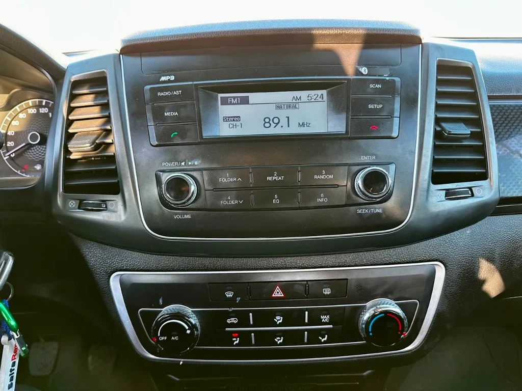 Ssangyong Grand Musso Grand Musso 2.2 4x2 Mt Full-Ql612 año 2023