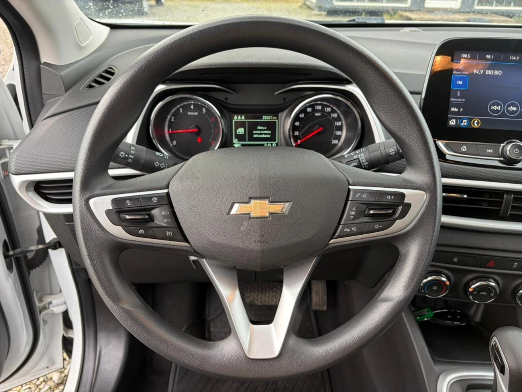 Chevrolet Tracker 1.2t Ltz R 4x2 At 5p año 2025