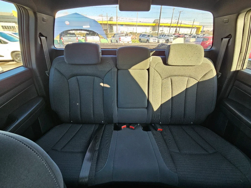 Ssangyong Grand Musso Grand Musso 2.2 4x2 Mt año 2023