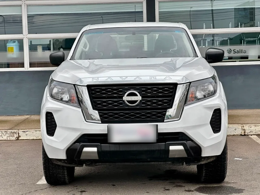 Nissan Navara Navara Dc 4x2 2.3 Tdi Se año 2023