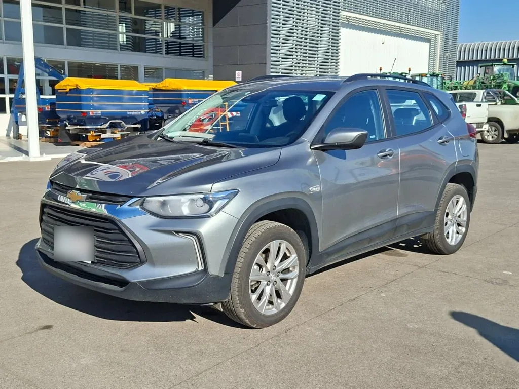 Chevrolet Tracker 1.2t Ltz R 4x2 At año 2025