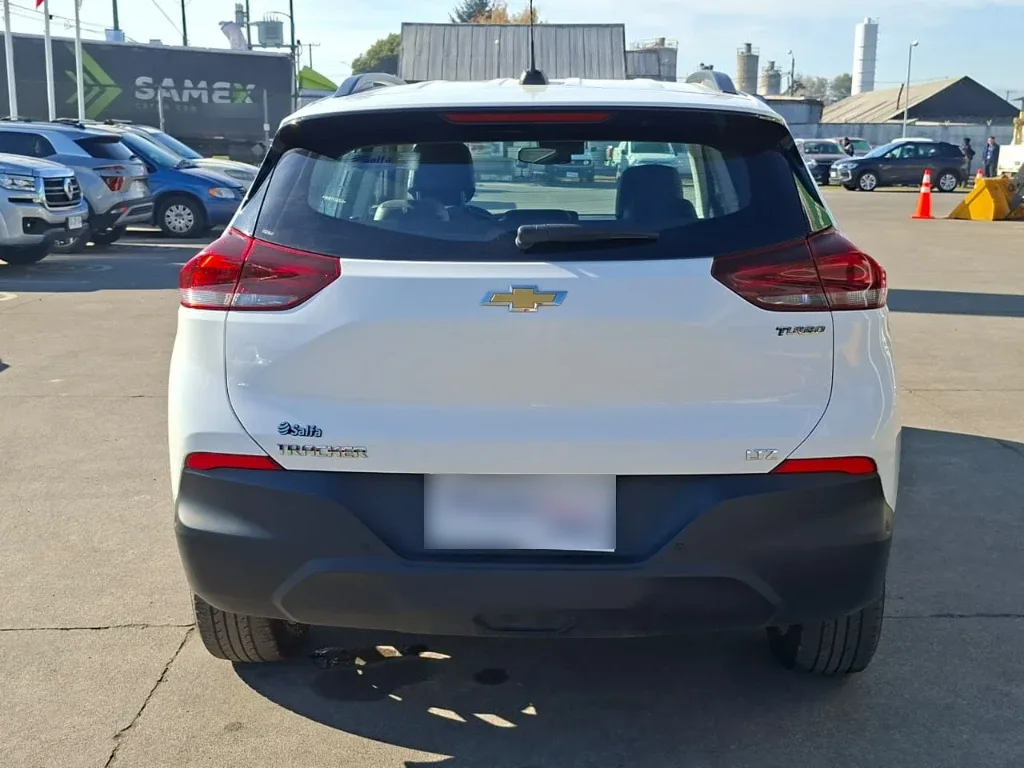 Chevrolet Tracker 1.2t Ltz R 4x2 At 5p año 2025